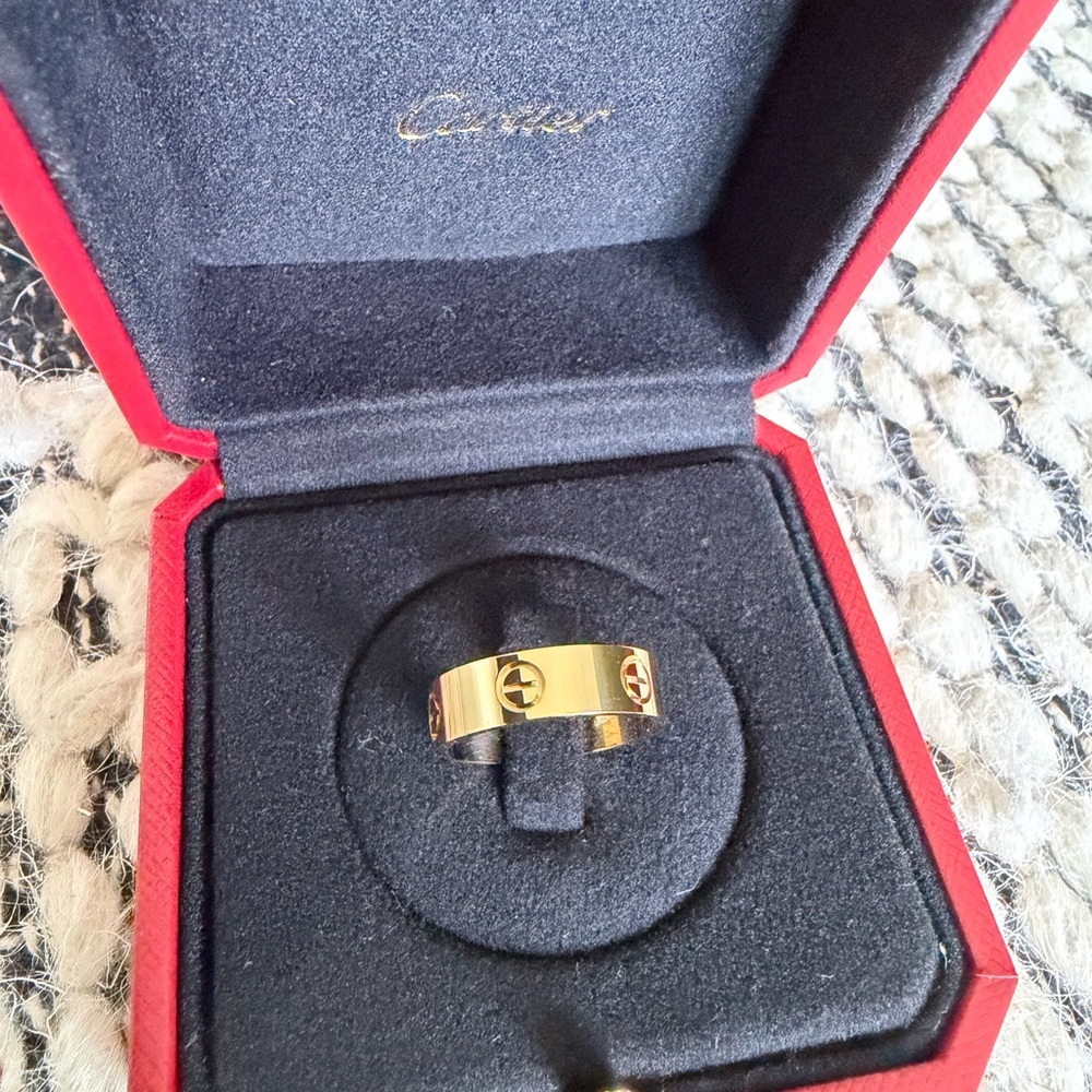 BRAND NEW 2026 CARTIER LOVE RING, CLASSIC MODEL - Picture 4 of 12